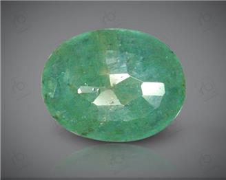 Natural Emerald / Panna Certified  4.81 CTS.. ( 87378 )